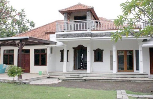 Denpasar House | 739 m² House ∙ 3 bedrooms ∙ 6 guests