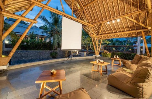 Batubulan Hotel | 746 m² Hotel ∙ 20 guests