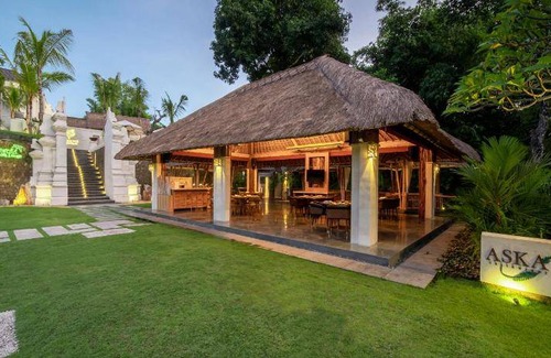 Batubulan Hotel | 746 m² Hotel ∙ 20 guests