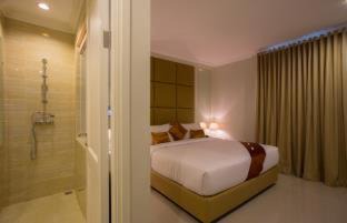 Petitenget Hotel | Amalfi Hotel Seminyak