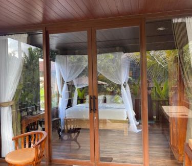 Selat Cabin | Aura Cendana Hill Sidemen