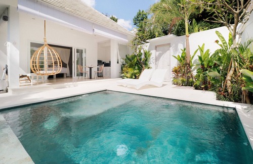 Kemenuh Villa | C&J - CHARLES