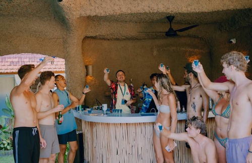 Uluwatu Hostel | Hostel ∙ 8 guests