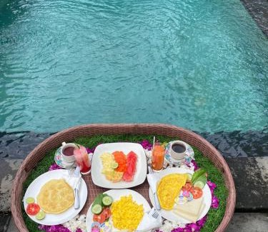 Melayang Bed & Breakfast | Li Uma Villa Ubud