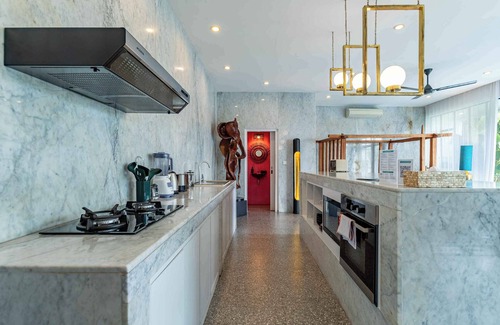 Umalas Villa | Paris-Style 1BR Honeymoon Villa With AC Enclosed Living & Pvt. Pool
