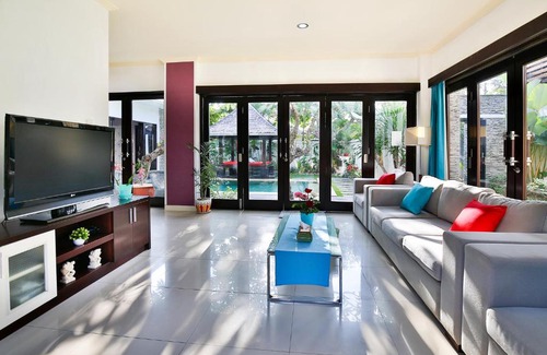 Umalas Villa | Villa Cattleya - spacious, secure and quiet villa