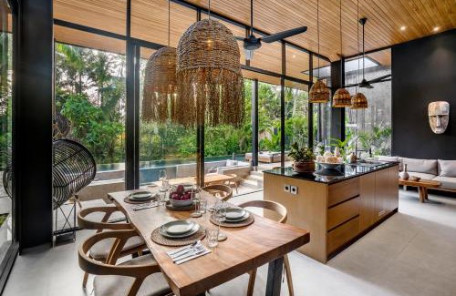 Peliatan Villa | Villa Homala by BaliSuperHost