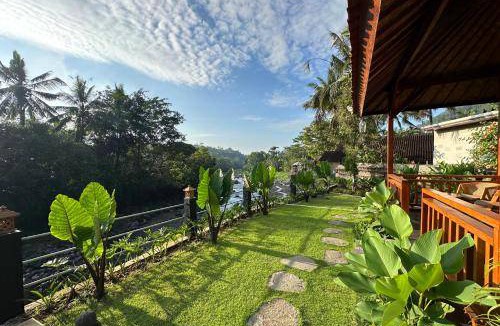 Sidemen Resort | 100 m² Resort ∙ 2 guests