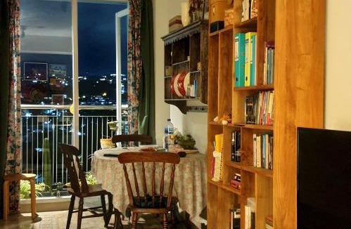 Hegarmanah Apartment | 1010 - Bohemian Apartment