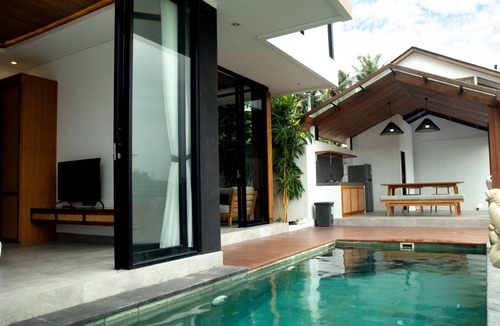 Lodtunduh Villa | 1200 m² Villa ∙ 2 bedrooms ∙ 5 guests