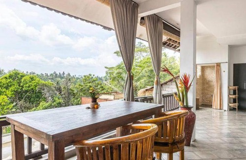 Sambahan Bed & Breakfast | 130 m² Bed and breakfast ∙ 5 guests