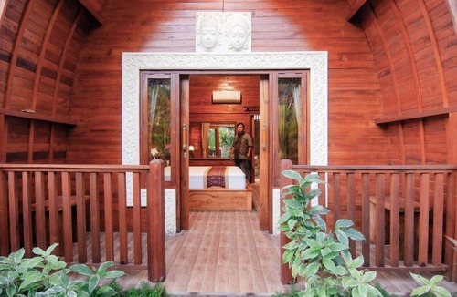 Batuan House | 1300 m² House ∙ 6 bedrooms ∙ 12 guests