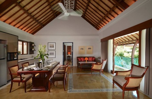 Kesiman House | 14BR Private Villa For Large Group Located In Sanur! 4Min Drive To The Port!