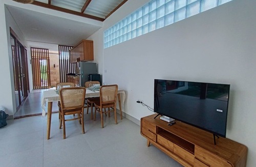 Kekeran Villa | 15 Minutes walk to the beach