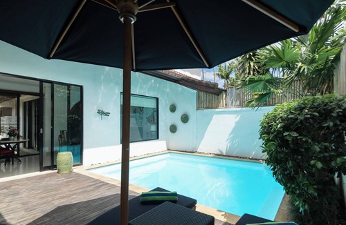 Central Seminyak Villa | 1Bedroom Private Villa with Chinese Elegance Style