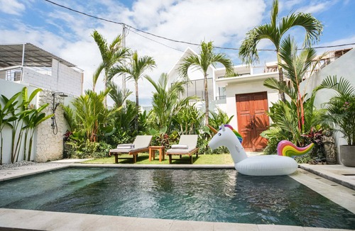Padonan Villa | 2 bedroom villa with extra office space in quiet area - 40m from baked