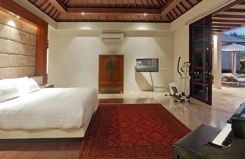 Bukit Villa | 2 Bedrooms, stay at 4 Bedroom Jimbaran Luxury Villa, Exclusive Use!