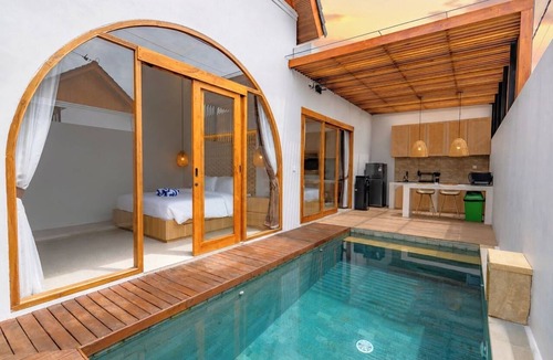 Singakerta Villa | 2BR Chic Ubud Open Living Villa with Pool and Bathub