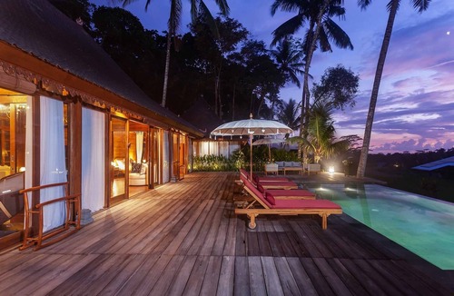 Sambahan House | 2BR Cozy Villa with breathtaking Rice Paddy View