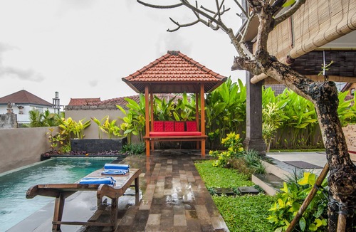 Peliatan Villa | 2BR Lovely Ricefield View Villa Ubud