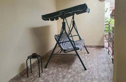Panjer House | 3-Bedroom house with pool near park 10min to beach