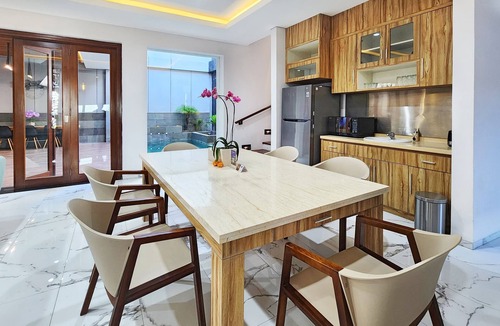 Dewi Sri Villa | 3 Bedroom villa in Seminyak