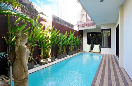 Sidakarya Villa | 3 BR Villa with Private Pool in West Sanur - Pengiyasan Lago