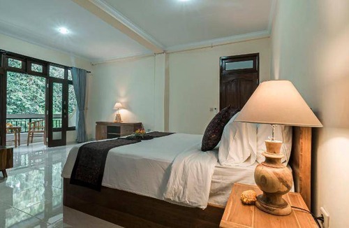 Melayang Hotel | 30 m² Hotel ∙ 3 guests