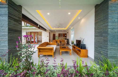 Kutuh Kaja Villa | 300 m² Villa ∙ 3 bedrooms ∙ 6 guests