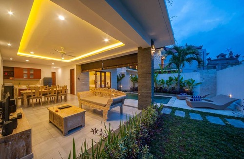 Kutuh Kaja Villa | 300 m² Villa ∙ 3 bedrooms ∙ 6 guests