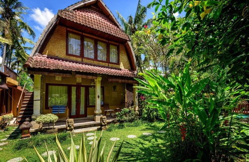 Lodtunduh Villa | 36 m² Villa ∙ 4 bedrooms ∙ 8 guests