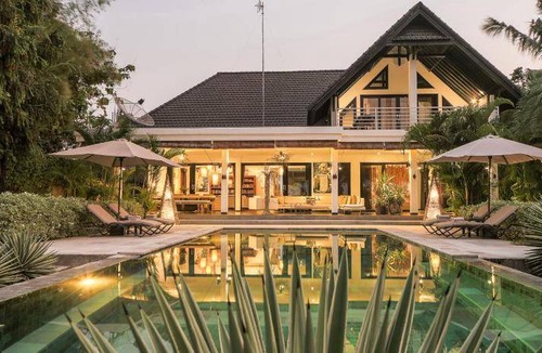 Kalisada Villa | 460 m² Villa ∙ 6 bedrooms ∙ 12 guests