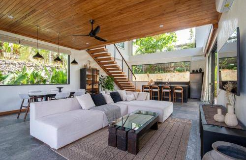 Uluwatu Resort | 580 m² Resort ∙ 3 bedrooms ∙ 6 guests