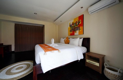 Sidakarya Villa | 6 Bedrooms with Private Pool - Twin Villa Pengiyasan