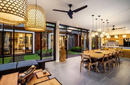 Sayan Villa | 692 m² Villa ∙ 5 bedrooms ∙ 10 guests