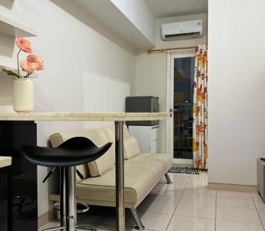 Bekasi Apartment | A Simple stay at SpringLake Apartment, Summarecon, Bekasi