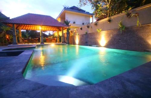 Pengosekan House | Adi Santia Bungalows