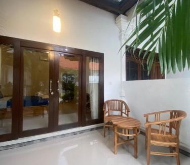 Purwakerti House | Adore guesthouse