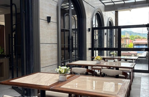 Bukittinggi Hotel | ALESHA HOTEL