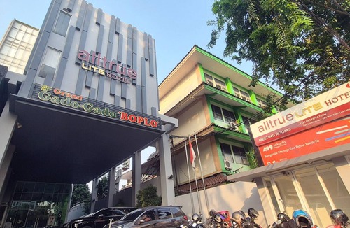 Menteng Hotel | Alltrue Lite Senen Jakarta