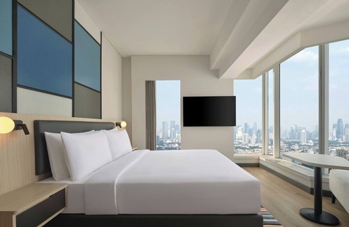 Kebon Jeruk Hotel | Aloft by Marriott Jakarta Kebon Jeruk