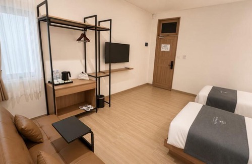 Cipanas Hotel | Anamcara Hotel & Convention