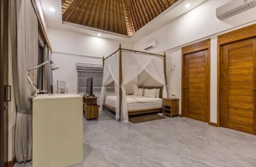 Kediri Villa | Angin Laut Bali - Amazing Ocean View Villa, 2 min walk to the beach