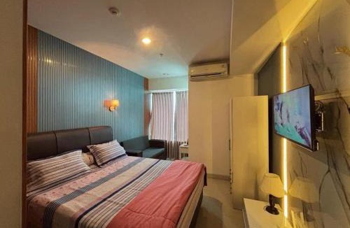Pekayon Jaya Apartment | Apartemen Grand Kamala Lagoon by Cozy Room