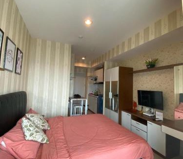 Pekayon Jaya Apartment | Apartemen Grand Kamala Lagoon by Mocha Room