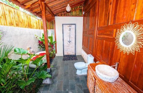 Pejeng Apartment | Araminta wooden villa