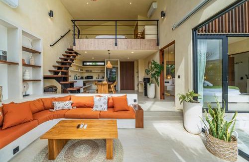 Cemagi Villa | Ayo La Vida - Chic Escape 500m from Seseh Beach