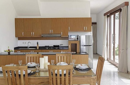 Keramas Bed & Breakfast | Bali Diamond Villa Keramas 3 Bedroom Pool