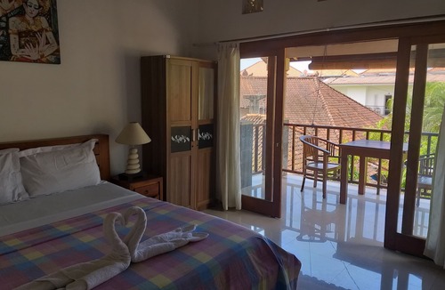Purwakerti House | Bali Sari Homestay