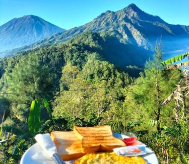 Songan House | Bali Sunrise Cabin